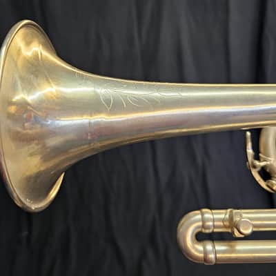 King made by H N White American Stndard Bb Cornet 1920 - silver plate image 11