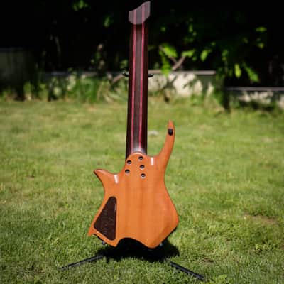 Valravn Headless 8 string 2022 Sea Green image 8