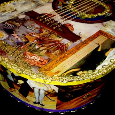 Art Guitar "FRIDA KAHLO" by the Artiste El Daga  Collage NFT Opportunity. Non Fungible Token Bitcoin image 5