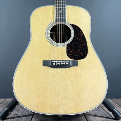 Martin D-35 Standard w/Hardshell Case - Natural (2025) image 11