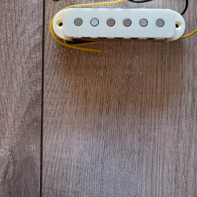 Squier By Fender Vintage Modified Bass XI Pickups 2015 image 6