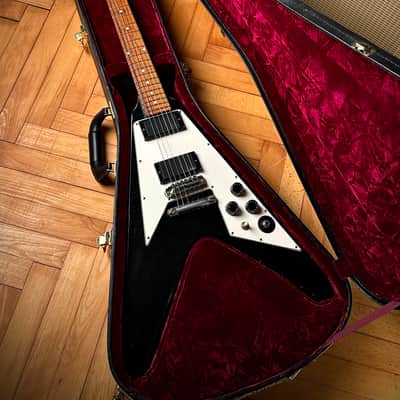 2012 Gibson Custom Shop Kirk Hammett Signature Flying V Aged image 17