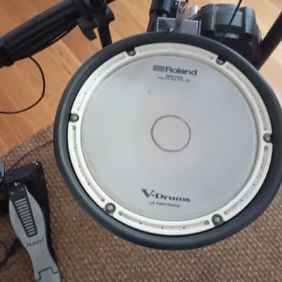 Roland TD-11K V-Drum Kit with Mesh Snare Pad 2010s - Black image 3