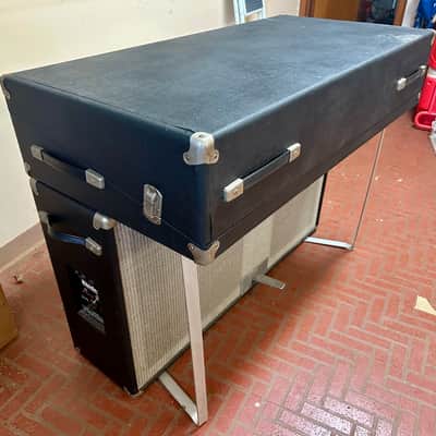 Rhodes Mark I Stage 73 Suitcase Model 1976 image 3