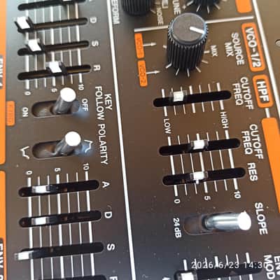 New Behringer Jt-2 Analog synthesizer image 5