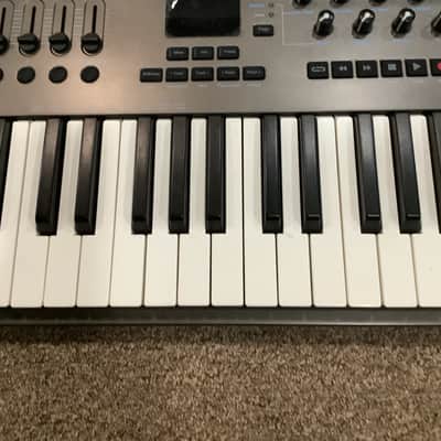 Nektar Impact LX49+ USB MIDI Keyboard Controller 2016 - 2021 - Black image 3