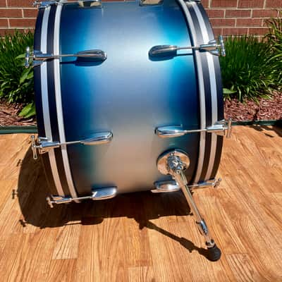 Slingerland Radio King 3-Ply Mahogany/Poplar Drum Set Silver & Blue Lacquer 24/13/16 image 6