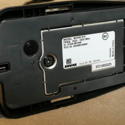 Shure MXW8 Z10 Transmitter with MX415LP/C 15 inch Cardioid Gooseneck Microphone image 3