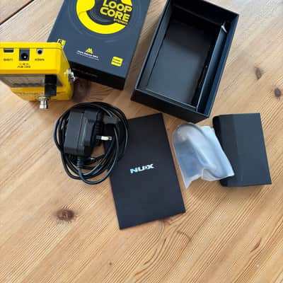 NuX Loop Core Stereo - Excellent with original box image 4