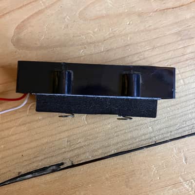 Ibanez Soundgear Gio GSR180 Electric Bass Guitar Jazz Bridge Pickup 2015 image 4
