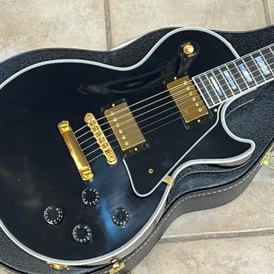 2025 Gibson Chambered Les Paul Custom Ebony Ultra Light Aged Murphy Lab image 1
