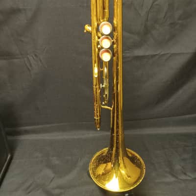 Conn Director 18B Trumpet serial 565558 - Lacquer image 5