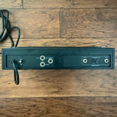 Roland SIP-301 Bass Preamp image 2