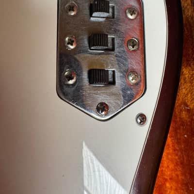 Fender Jaguar 1963 - Sunburst #L06346 image 11