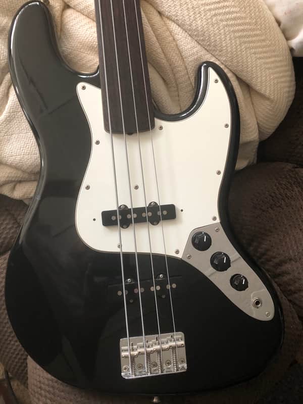 Fender Standard Jazz Bass Fretless with Rosewood Fretboard 1989 - 1997 - Black image 1