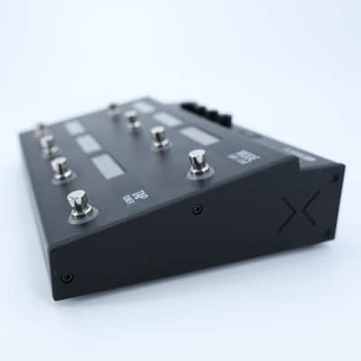 Line 6 HX Effects w/ Power Supply image 3