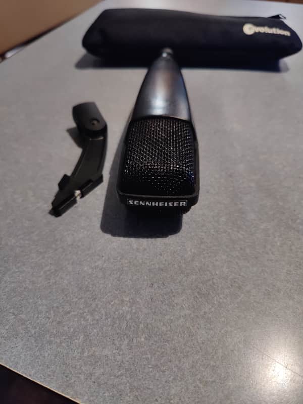 Sennheiser MD 421-U-5 Cardioid Dynamic Microphone