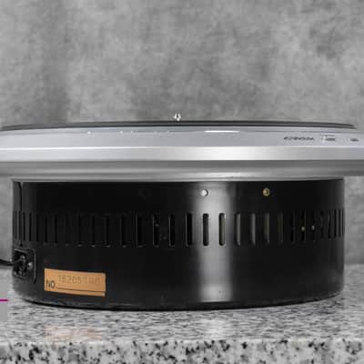 Victor TT-81 Direct Drive Turntable in Very Good Condition image 8