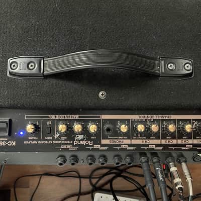 Roland KC-350 4-Channel 120-Watt 1x12" Keyboard Combo 2002 - Present - Black image 5