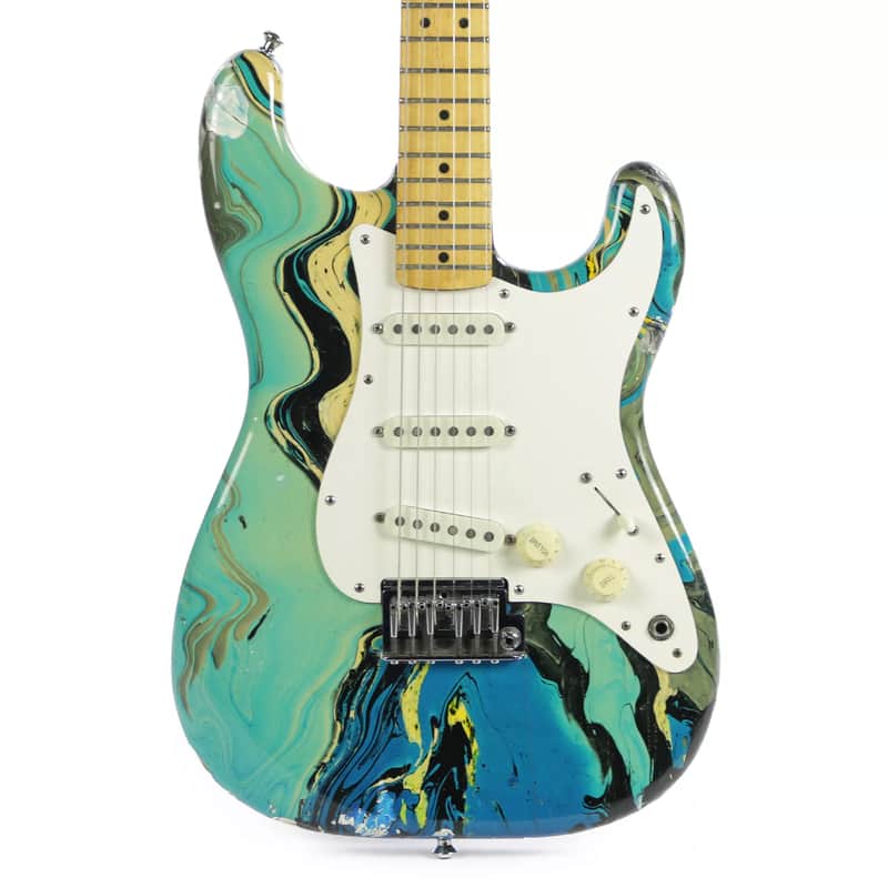 Fender "Bowling Ball" Stratocaster (1983 - 1984) image 3
