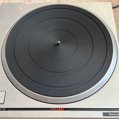 Technics SP-10 MKll Direct Drive Turntable + SH-10E Custom Power Supply Working image 6