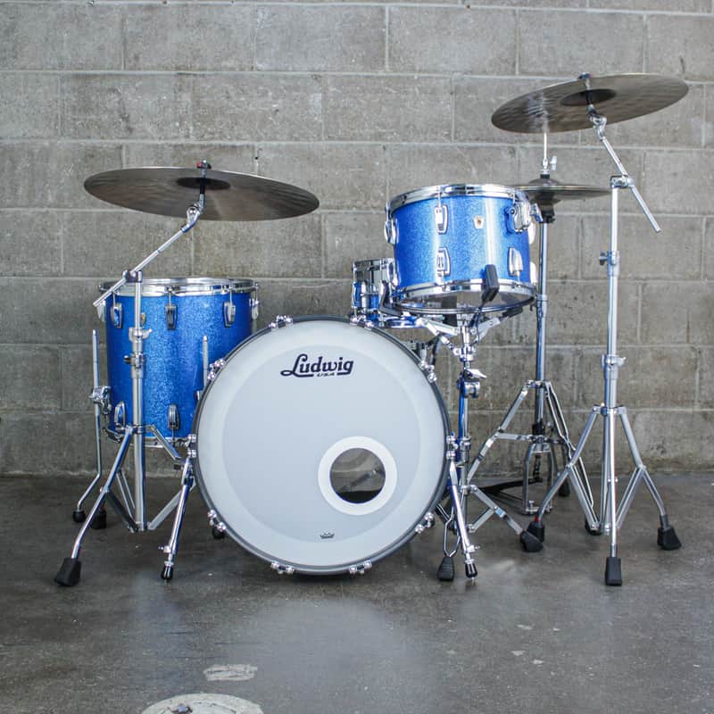 Ludwig Classic Maple Blue Sparkle Fab 3 Piece Kit image 1