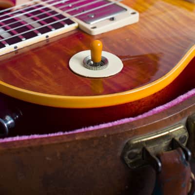 Gibson  Les Paul Standard Solid Body Electric Guitar (1959), ser. #9-1854, original brown hard shell case. image 19