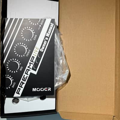Mooer Preamp LIVE 2018 - White image 3
