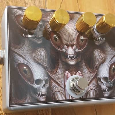 Alien Abduction Fuzz  Guitar Pedal- custom image 3