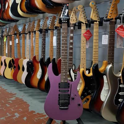 Ibanez   Gio Grg270 B + Emg image 2
