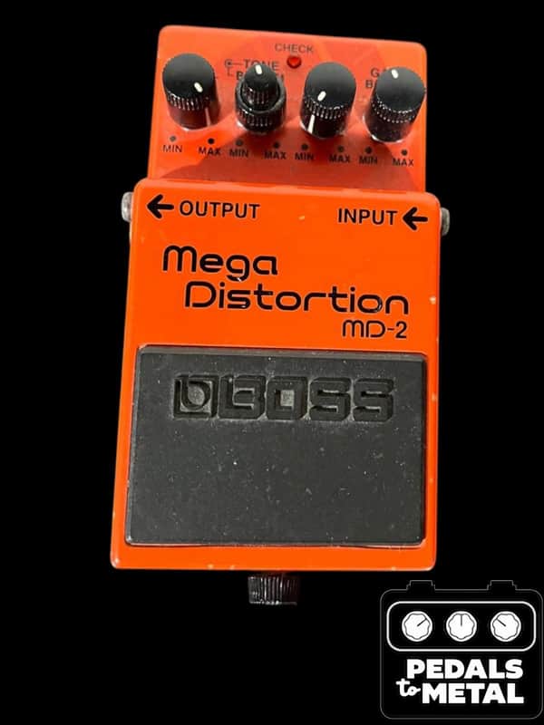 Boss MD-2 Mega Distortion (Silver Label) 2001 - Present - Red - X16162 image 1