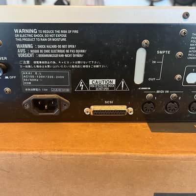 Akai MPC2000 MIDI Production Center 1997 - 2001 - Grey image 4