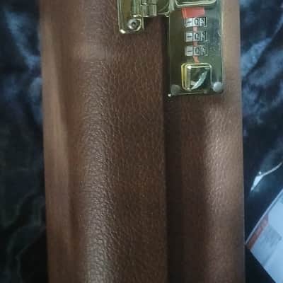 Gibson Firebird hardshell case 1990s - Brown with pink lining image 2