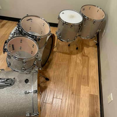 ~WOW!~ TAMA Starclassic Performer 6-Piece 10/12/14/16/22/22 Double Bass Drum Kit Set in Vintage Silver Glitter with RoadRunner Soft Bags (Rm 4) image 12