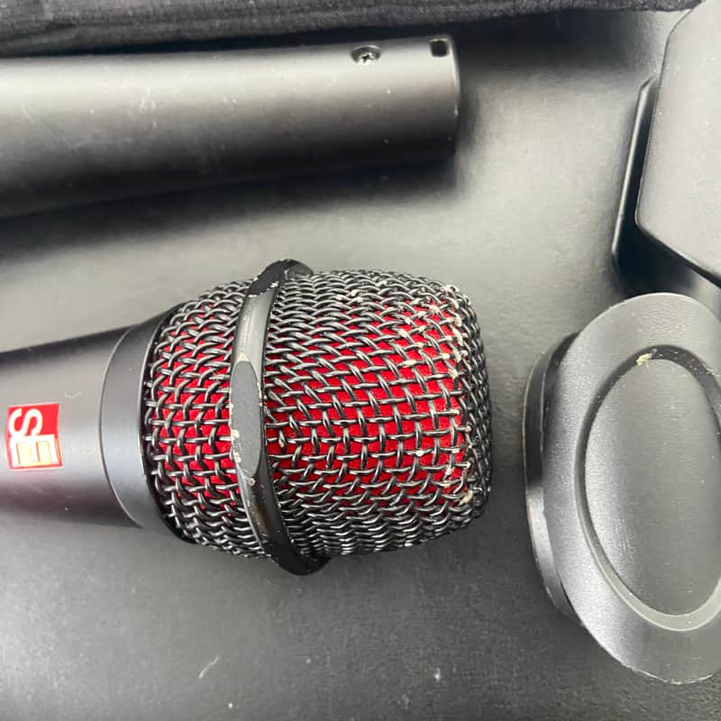 sE Electronics V7 Handheld Supercardioid Dynamic Microphone 2010s - Black image 1