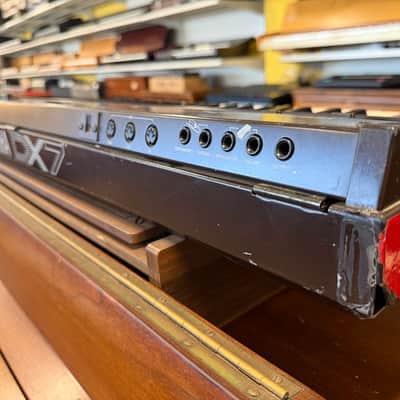 Yamaha DX7 Programmable Algorithm Synthesizer 1983 - 1987 - Black image 9