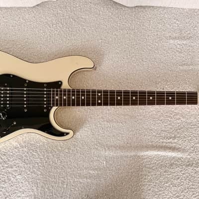 Fender Stratocaster Aerodyne HSS MIJ 2017 – Vintage White image 6
