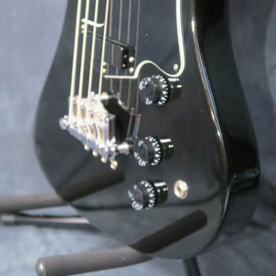 Gibson RD Krist Novoselic Signature 2011 + Custom Vintage RD Bass Guitar Pickups + Case image 8