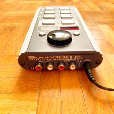 Red Sound SoundBITE XL Professional DJ Loop Sampler with p.supply, box &  manual! Read the full ad! image 5