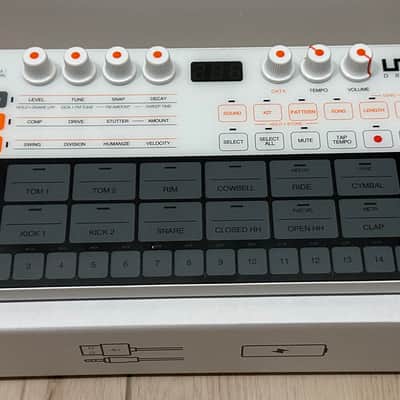 IK Multimedia UNO Drum Analog/PCM Drum Machine 2019 - Present - White / Black image 3