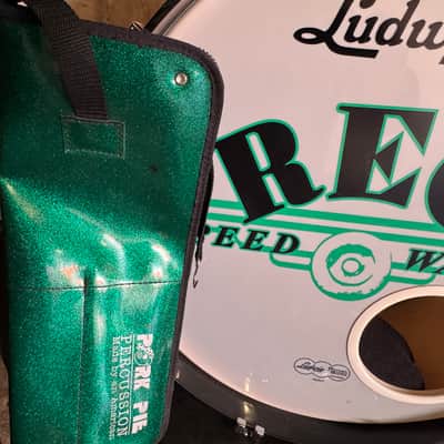 Bryan Hitt's REO Speedwagon 2000s Ludwig Classic Maple With Complete Hardware - Green Sparkle image 15