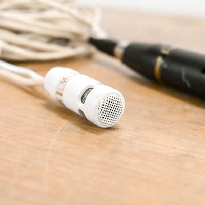 Crown CM-31W Mini Supercardioid Condenser Hanging Mic w/ Inline Preamp CG011AF image 6