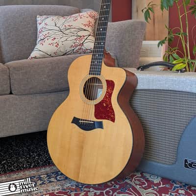 Taylor 315ce Jumbo Acoustic-Electric with Hard Case - Used image 2