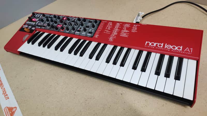 Nord Lead A1 / Synthcloud Libraries and bag Bild 1