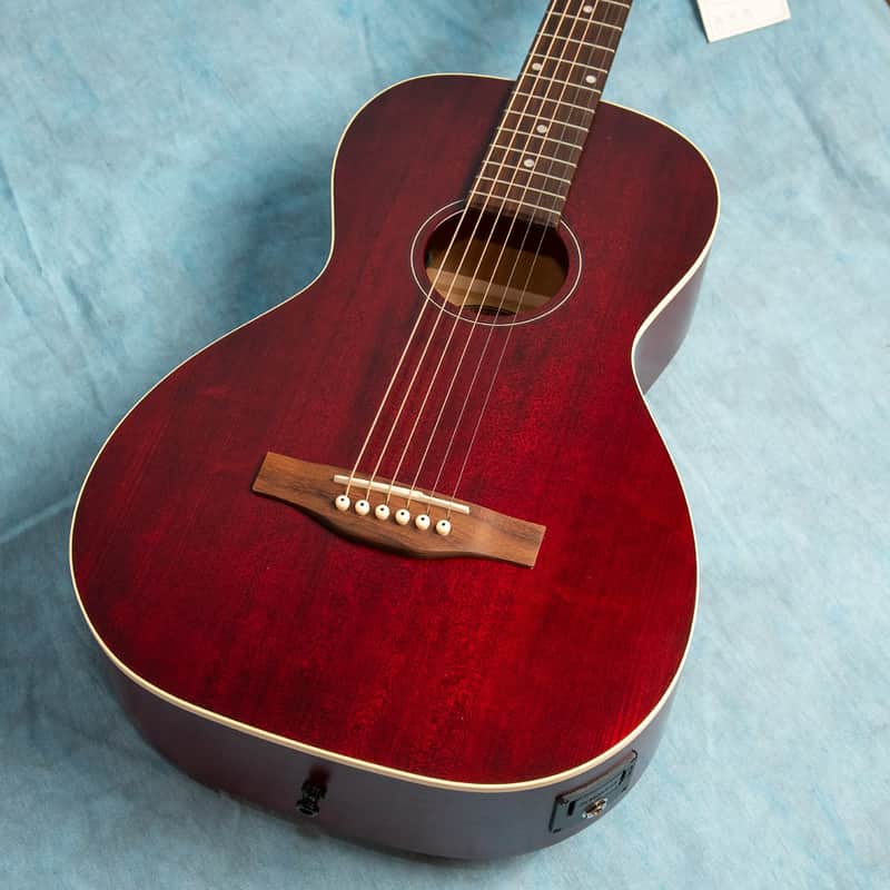 Art & Lutherie Roadhouse Parlor Tennessee Red | Reverb