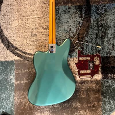 Fender American Professional Classic Jaguar 2025 - Present - Faded Sherwood Green Metallic image 2