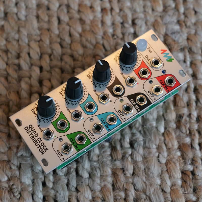 2010s 4MS Quad Clock Distributor Silver