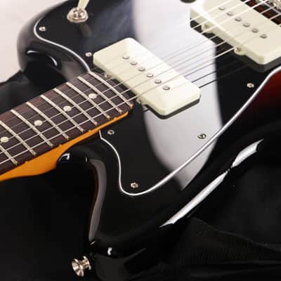 Fender American Professional Classic Jazzmaster 3-Color Sunburst 2025 image 8