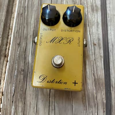 MXR MX-104 Script Distortion + 1973 - 1975 - Yellow vintage original script image 14