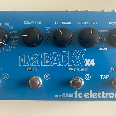 TC Electronic Flashback X4 Delay & Looper 2011 - 2019 - Blue image 1